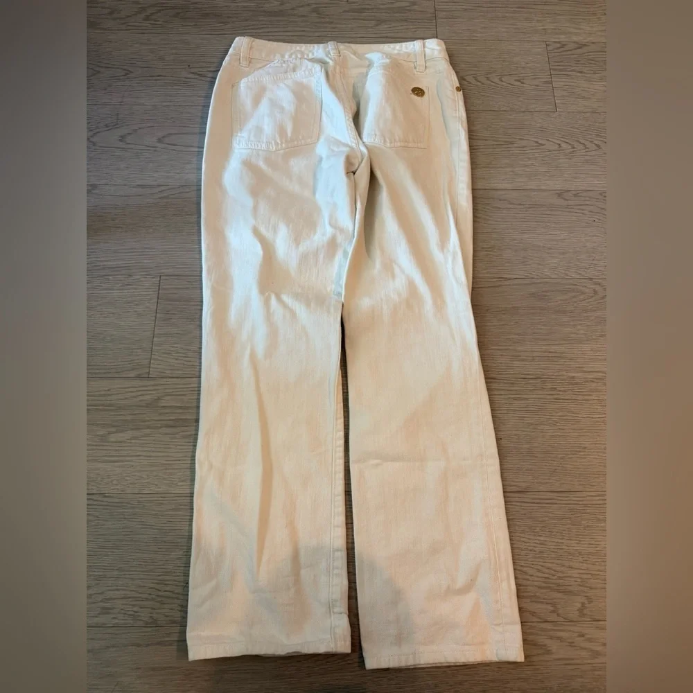 Tory Burch Mid-Rise Straight Leg White Jeans Women’s Size 28 gold Logo